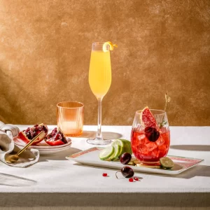 Seren champagne flute with soft elegant form